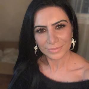 Meet your Posher, Mayada